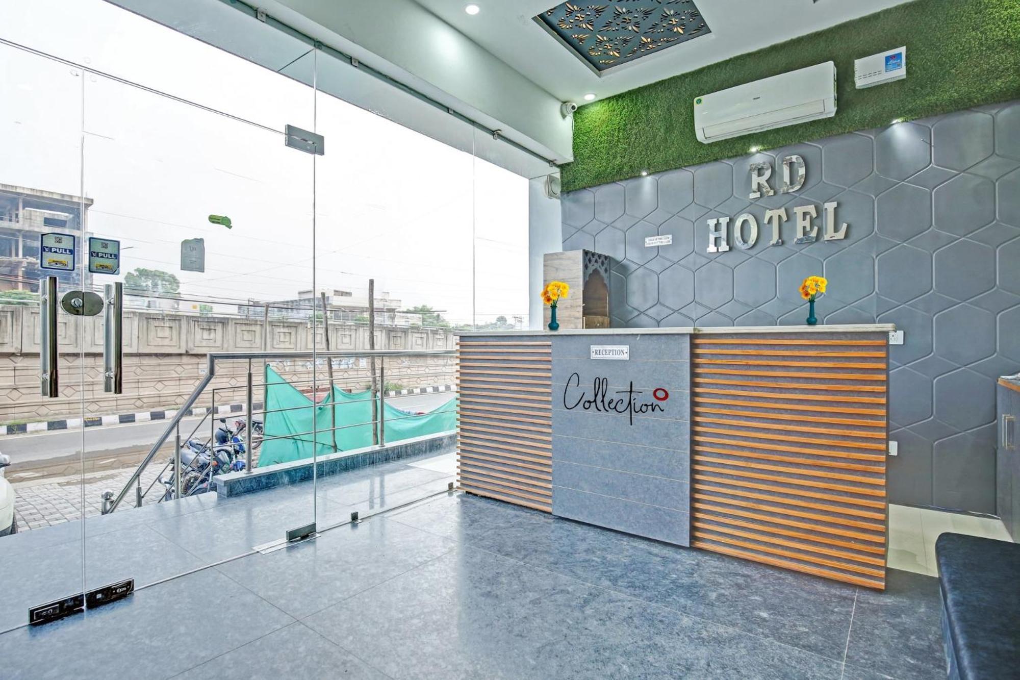 Collection O Rd Hotel Zirakpur ภายนอก รูปภาพ